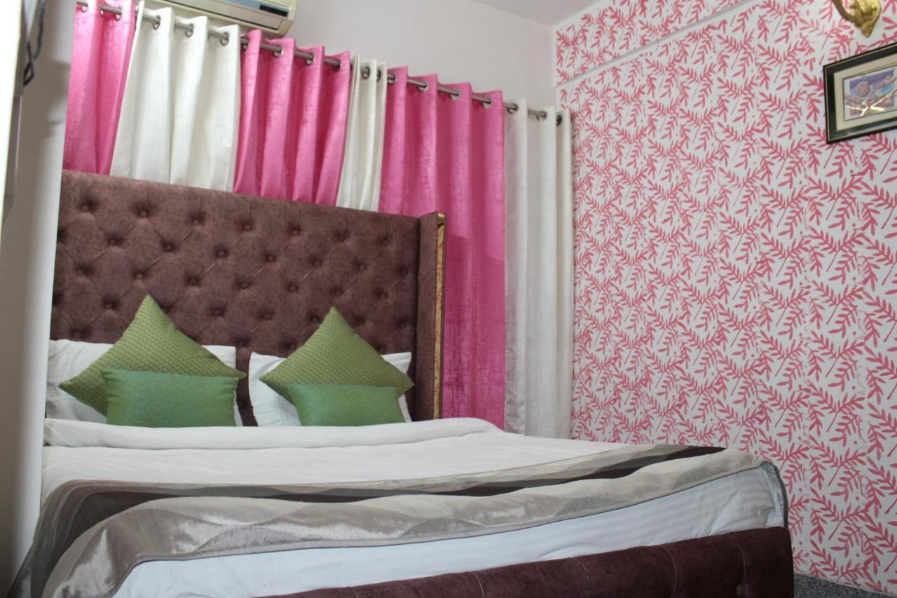 Awasthi Kozi Stays B&B - Closest To Vfs 新德里 外观 照片
